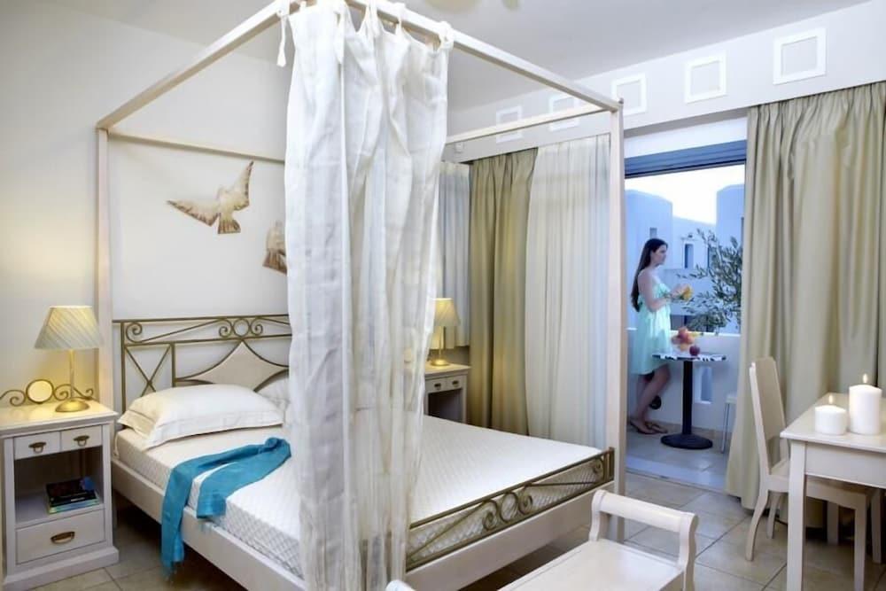 Mitos Suites Агиос-Прокопиос Экстерьер фото