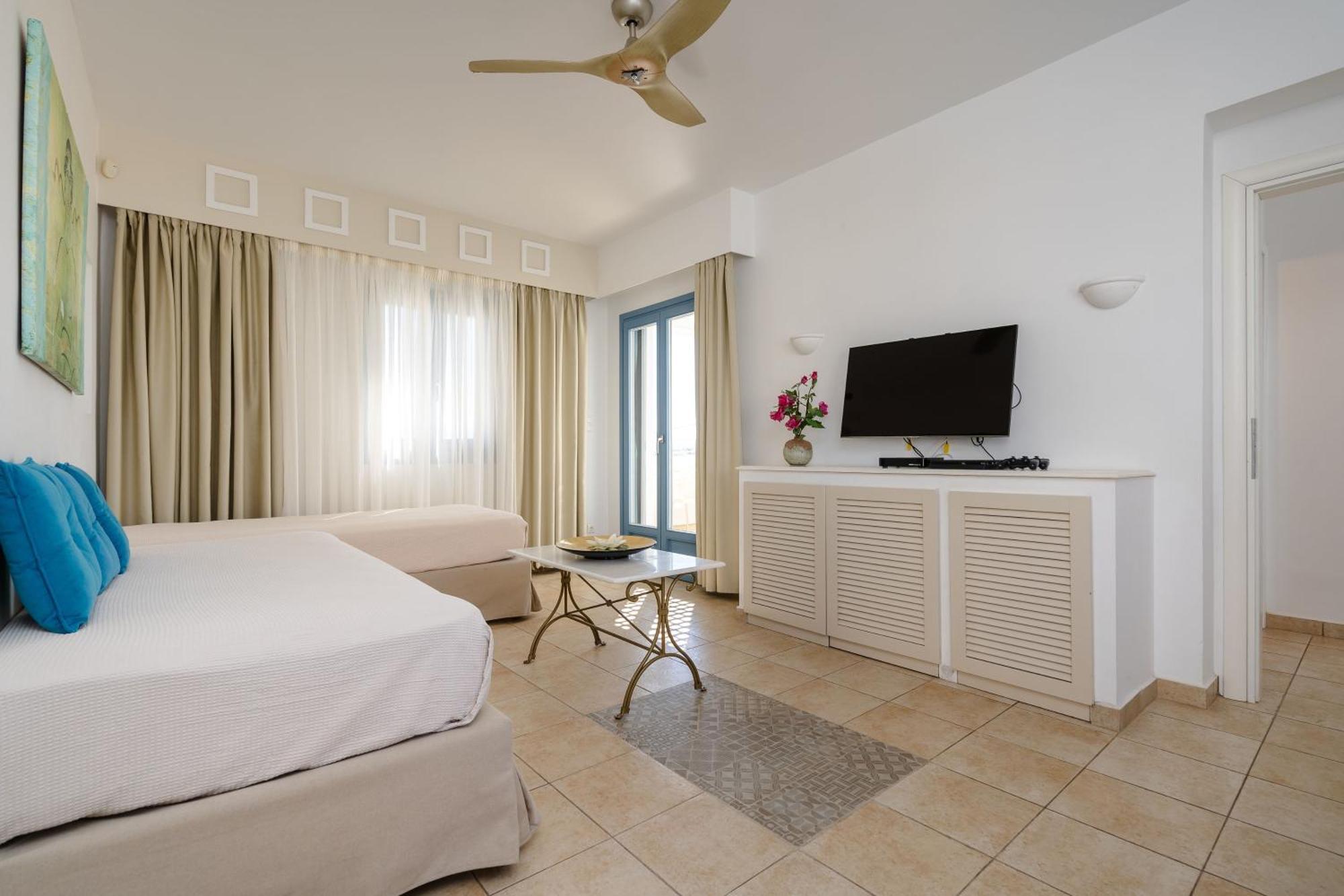 Mitos Suites Агиос-Прокопиос Экстерьер фото